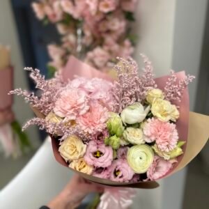 Puokštė "Meilės kerai"