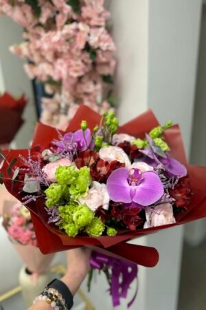 Puokštė "Karališka orchidėja"